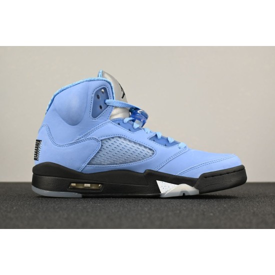 Air Jordan 5 'UNC'