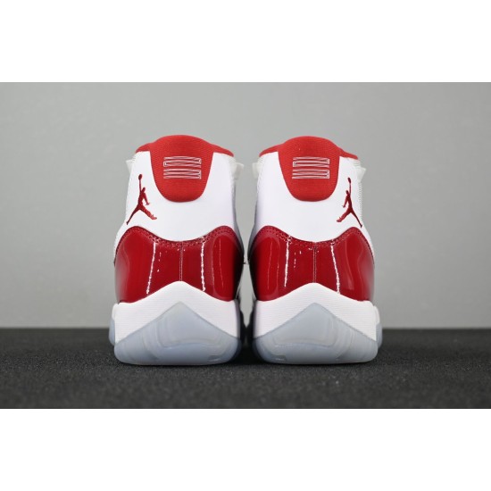 Air Jordan 11 Retro 'Varsity Red'